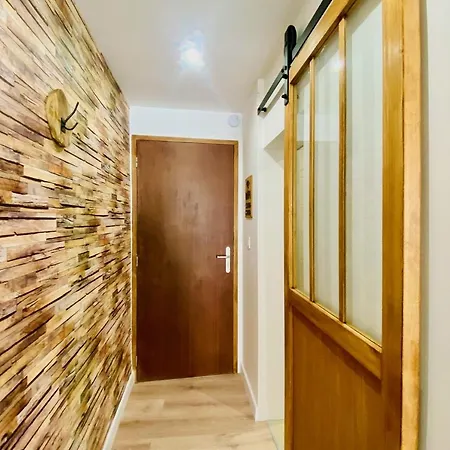 L'escapade Forestiere - Coeur De Avec Terrasse Nîmes