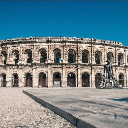 L'escapade Forestiere - Coeur De Avec Terrasse * Nimes