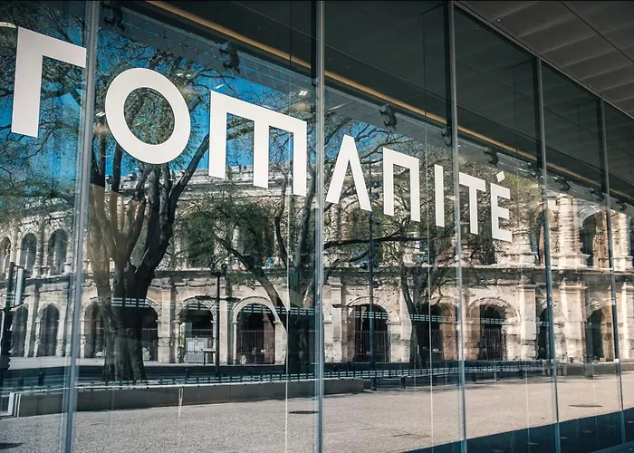 L'escapade Forestiere - Coeur De Avec Terrasse Apartment Nîmes